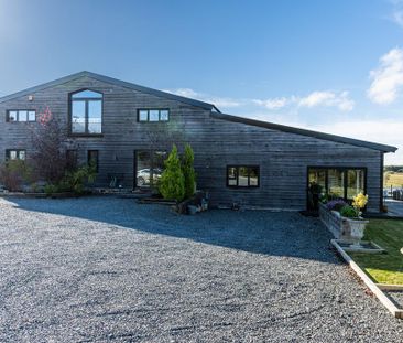 4 bedroom detached house to rent - Photo 1