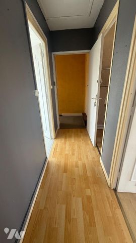 Appartement à proximité de la gare d'HAZEBROUCK Appartement de type T2 rénové - Une entrée ... - Photo 5