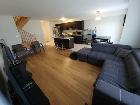 For Lease - 64 Tilbury Street, Woolwich, Ontario - Photo 4