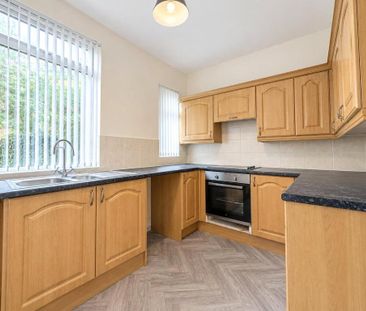 6 bedroom semi-detached house to rent - Photo 5