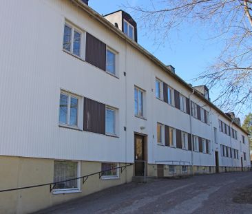 Vingåkersvägen 6 C - Foto 1
