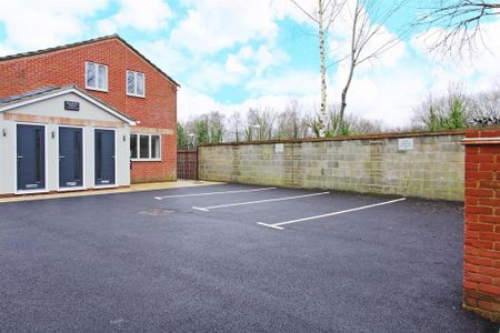 2 bedroom flat to rent - Photo 3