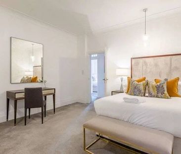 2 bedrooms - Photo 2