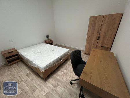 Location Appartement 4 pièces 92m² AGEN 47000 - Photo 4