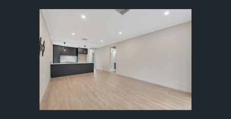 Low-Maintenance, Modern Living in Ultra-Convenient Location - Photo 2