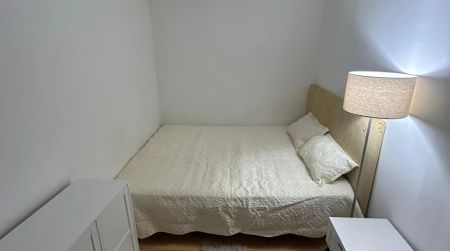 2 camere, nedecomandat, 38 mp, de inchiriat apartament in zona Alexandru cel Bun, Piata Voievozilor, Cod 161998 - Photo 2