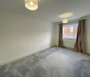 Skylark Drive, Branston, Burton-On-Trent DE14 3NU - Photo 1