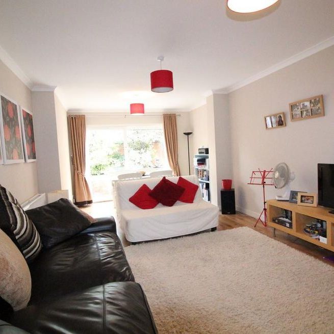 2 bedroom semi-detached house to rent - Photo 1