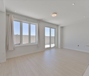 For Lease - 74 Tipp Drive, Richmond Hill, Ontario - Photo 2