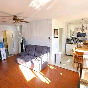 Très beau 4 1/2 ensoleillé à Deux Montagnes - Photo 2