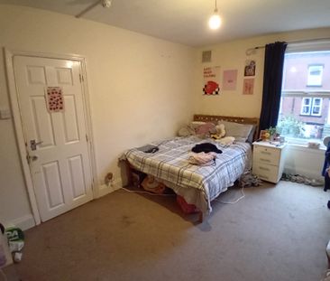 4 Bed - 47 Beechwood Mount, Burley, leeds - LS4 2NQ - Student - Photo 4