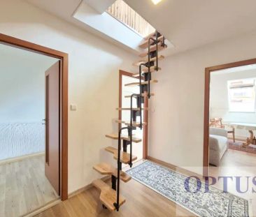 Horoměřice, ul. Politických vězňů, nadstandardní mezonetový byt 3 +... - Photo 6