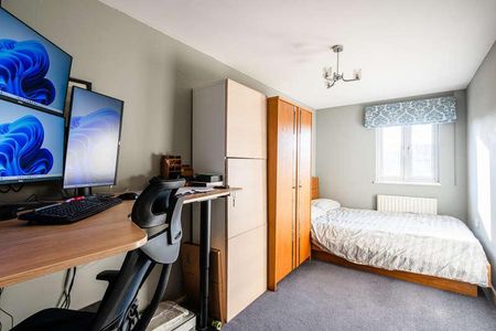 Amber Wharf, Nursery Lane, Hackney, E2 - Photo 3