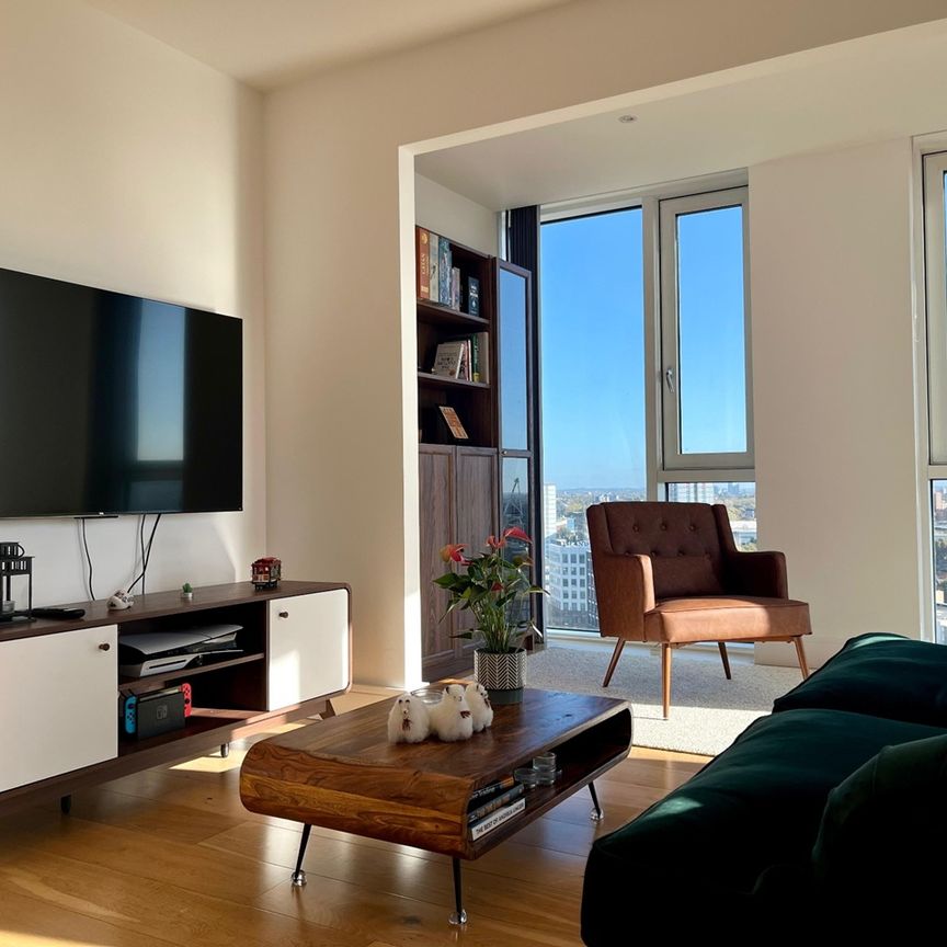 Room in a Shared Flat, High Street, E15 - Photo 1