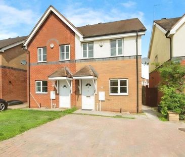 3 bedroom semi-detached house to rent - Photo 5