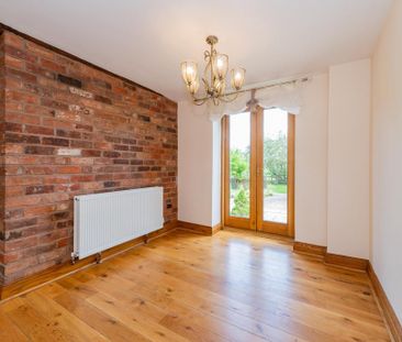 3 bedroom barn conversion to rent - Photo 2