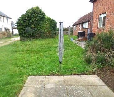 2 bedroom bungalow to rent - Photo 4