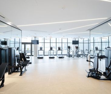 For Lease - 3900 Confederation Parkway Unit# 5104, Mississauga, Ont... - Photo 4