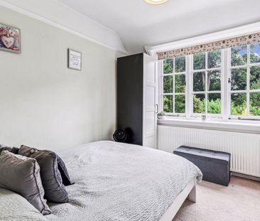 3 bedroom apartment to rent - Photo 3