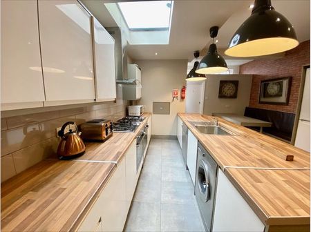 8 bedroom house to rent - Photo 5