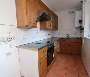 2 bedroom terraced house to rent - Photo 5
