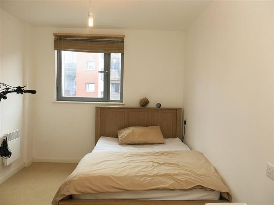 1 bedroom apartment to rent - Photo 1