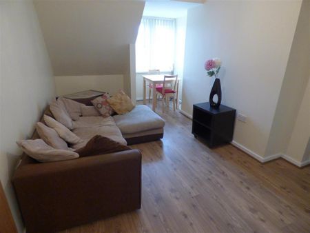 1 bedroom flat to rent - Photo 4