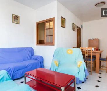 Piso de alquiler en Sant Pere, Sta. Caterina i la Ribera - Photo 2