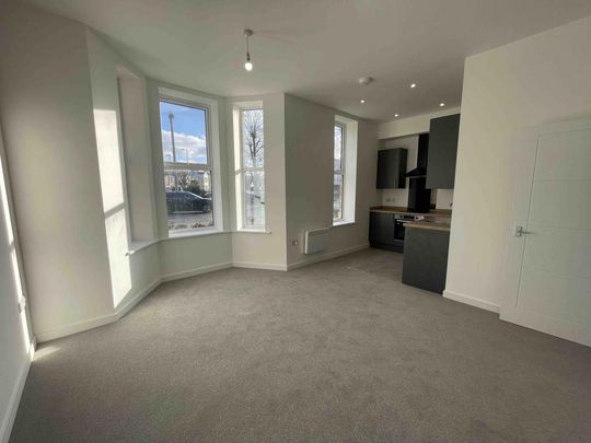 2 bedroom flat to rent - Photo 1