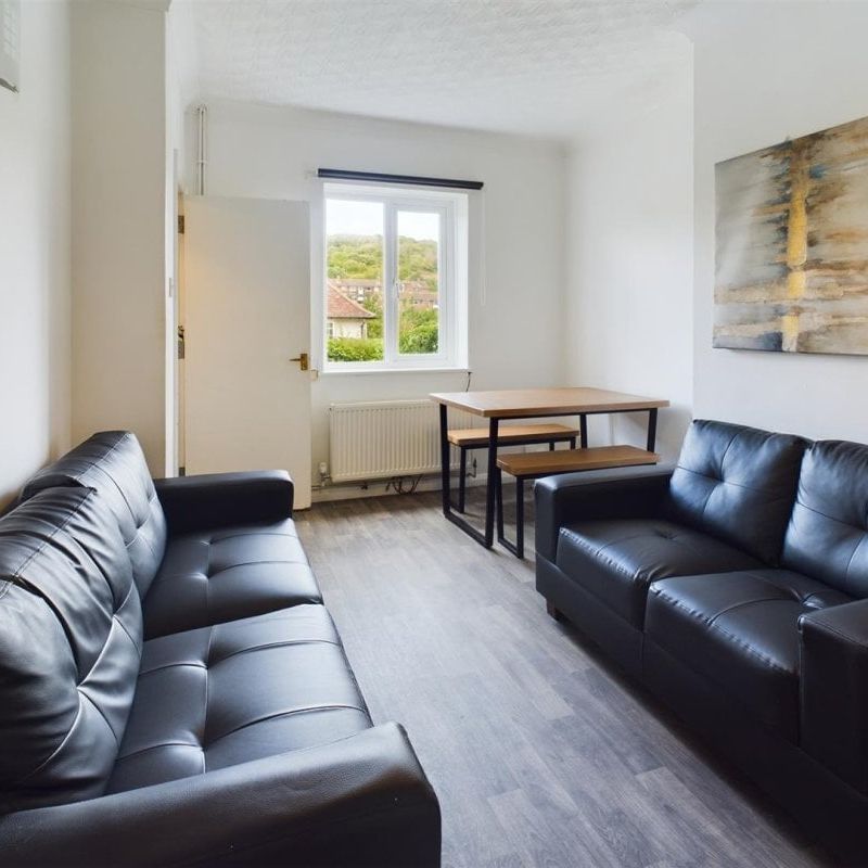 Colbourne Avenue - Photo 1