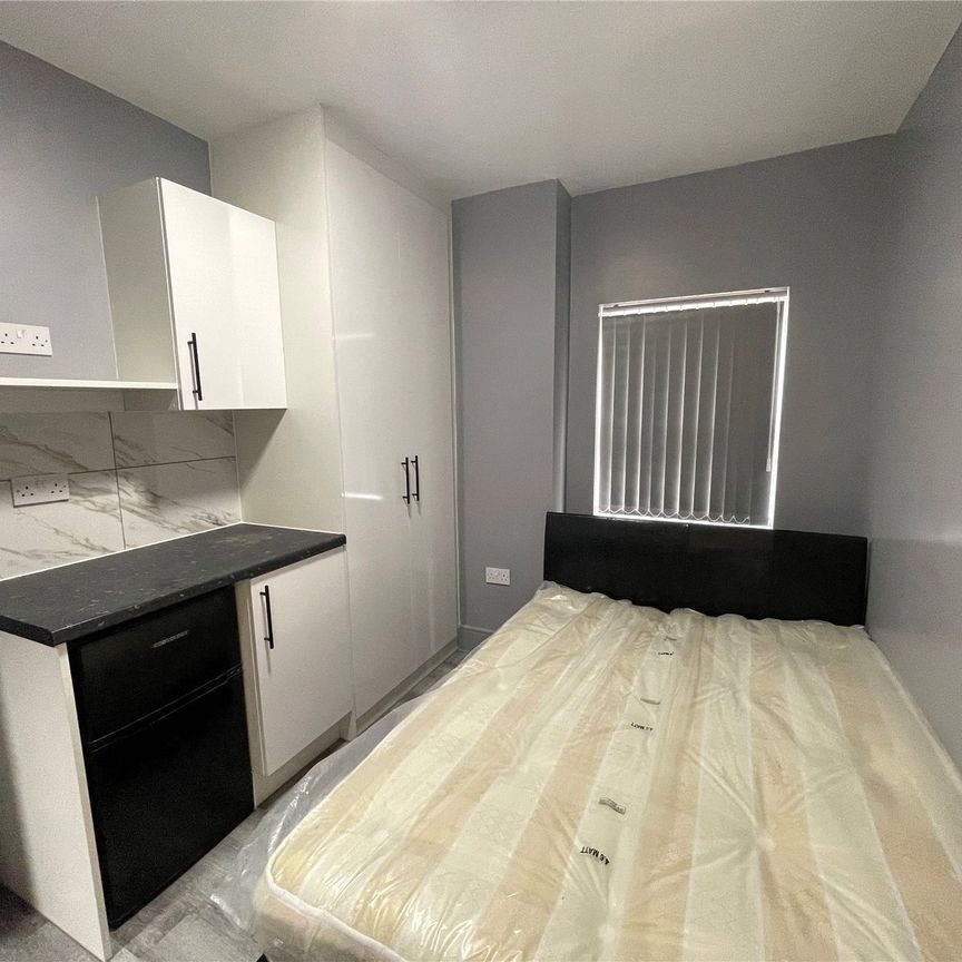1 bedroom property to rent - Photo 1