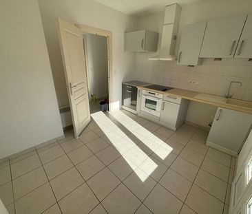 Location Appartement 4 pièces 72m² - Photo 4