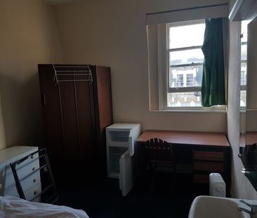 Room in a Shared House, Gunterstone Road, W14 - Photo 1