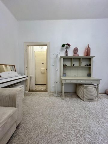 Pronájem bytuRenting an apartment 1+kk, 26 m2 - Photo 2
