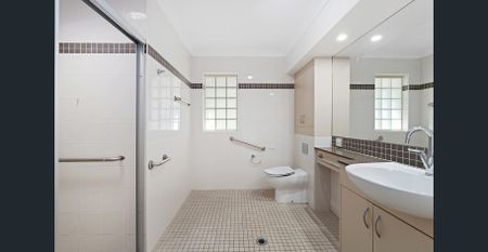 Spacious over 55's Villa - Photo 3