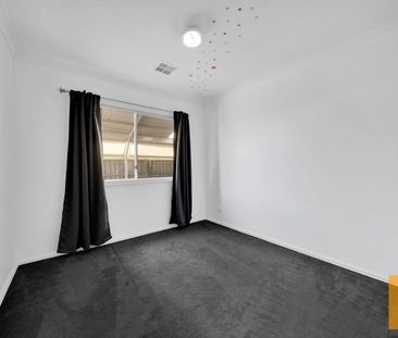 PERFECT FAMILY HOME - Photo 2