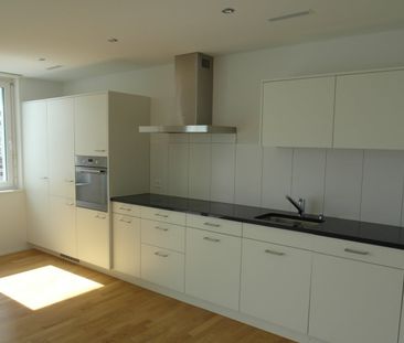 3.5 Zimmer, 94 m², 6. Stock - Photo 2