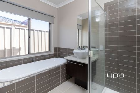 Comfort & Convenience at 12 Universal Court, Diggers Rest - Photo 5