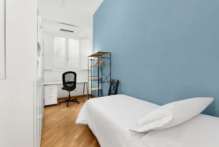 Piazza Massimo DAzeglio, Florence, Tuscany 50121 - Photo 2