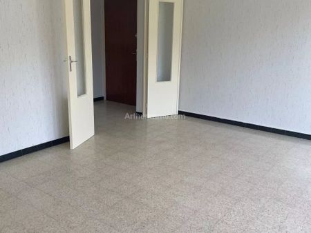 Location Appartement 3 pièces 65 m2 à Digne-les-Bains - Photo 3