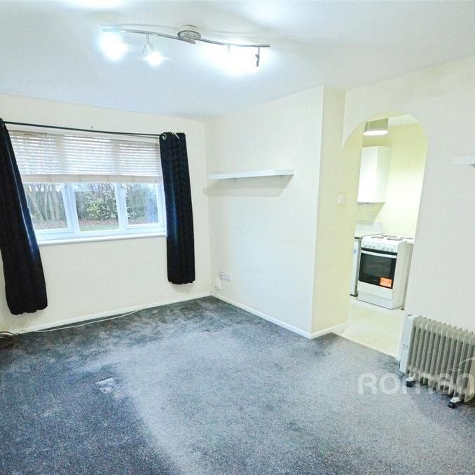 1 bedroom flat to rent - Photo 1