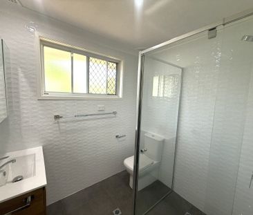 Freshly Renovated 2 Bedroom Unit! - Photo 5