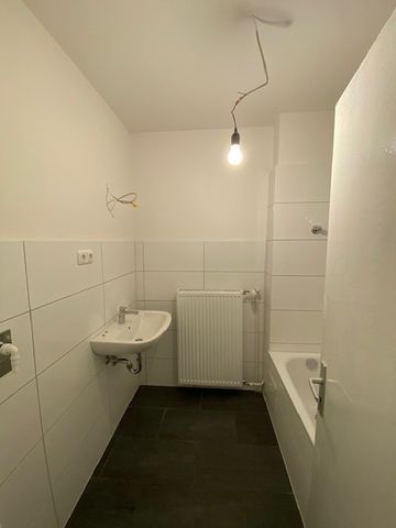 Charmante 3-Zimmer-Etagenwohnung in Krefeld  familienfreundlich und modernisiert - Photo 3