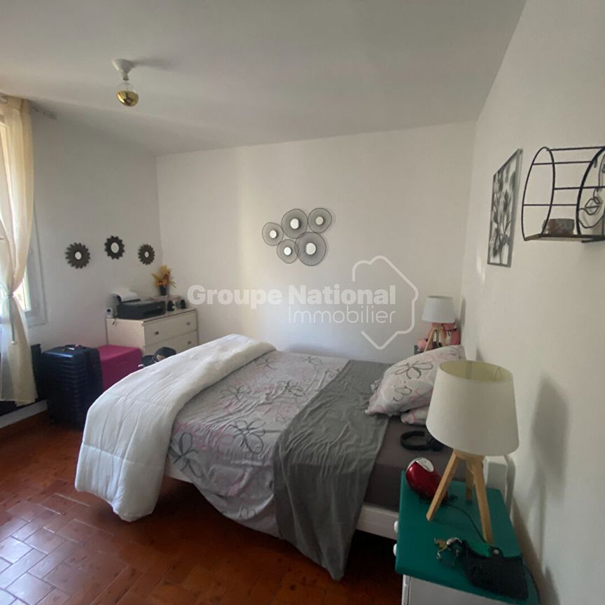 MARGUERITTES, - Photo 1