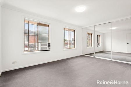 Renovated 2-Bedroom Townhouse in Prime Miranda Location - Photo 3