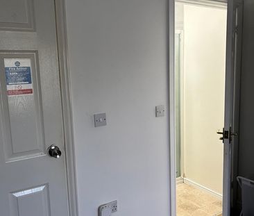Room in a Shared House, Bedfordshire, LU1 - Photo 5