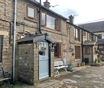 Wimberry Cottage. Off Buckstones Road, Shaw - Photo 1