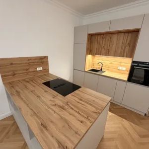 Hochwertiger Altbau-Erstbezug | 3 Zimmer | Grünlage | Heiz- und Warmwasser-Akonto inkludiert - Foto 3