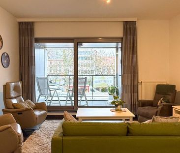 Appartement te huur in Beveren-Waas voor € 800 met 1 slaapkamer - Foto 1