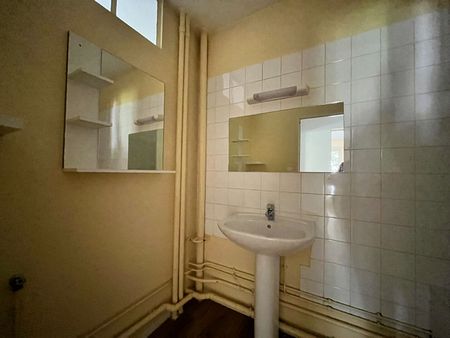 Location Appartement 3 pièces 57m² - Photo 5